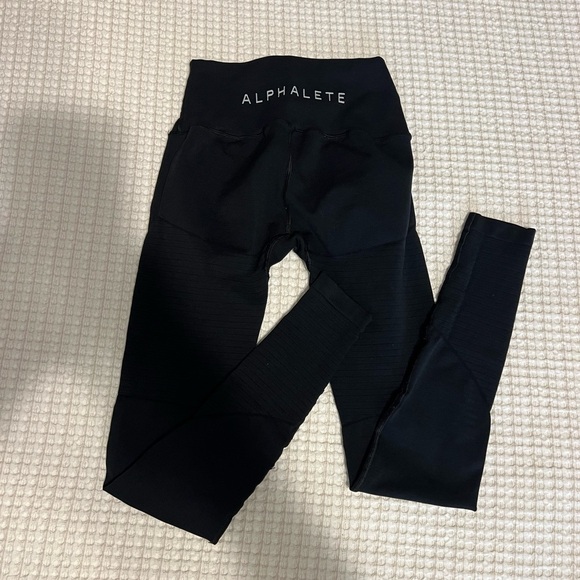Alphalete Women's Leggings Set - Picture 6 of 6